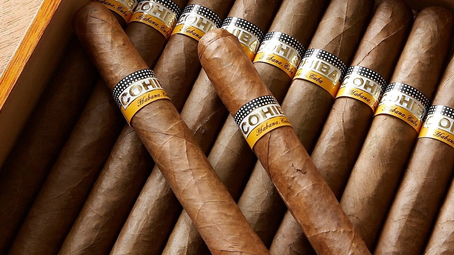 www.TheCigarStore.com Cohiba Cigars