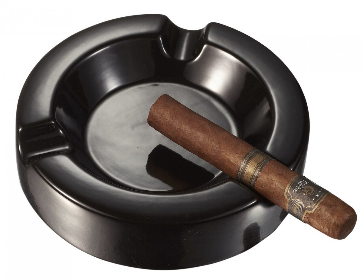Black Circular Ceramic Cigar Ashtray cigar accessory